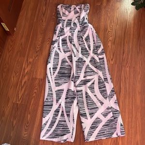 White and Navy Patterned Sleeveless Jumpsuit